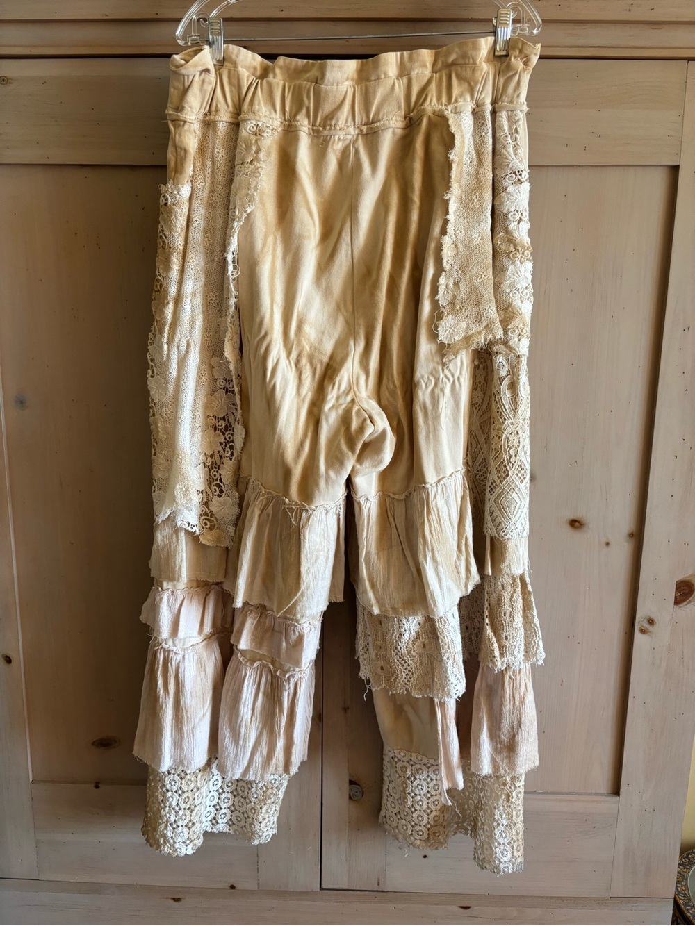 Bohemian Cream Lace Tiered Wide-Leg Pants - Picture 2 of 4